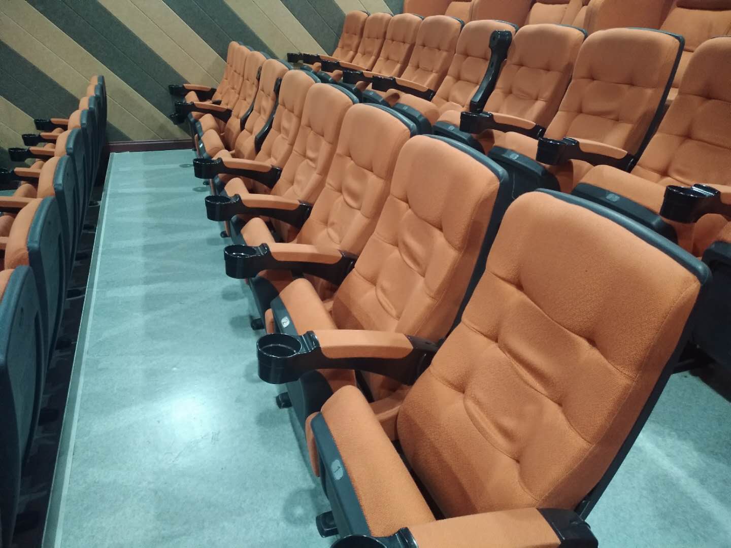 电影院pvc塑胶地板